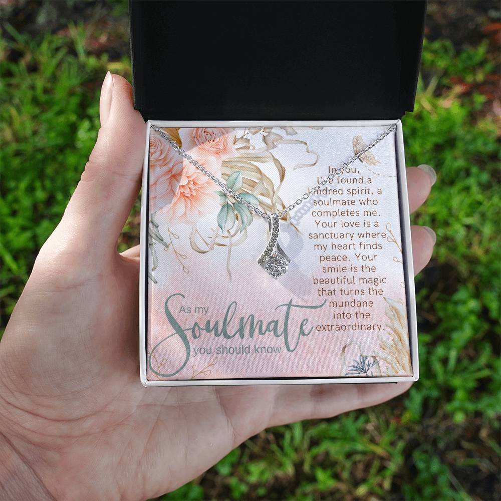 Kindred Spirit Alluring Beauty Necklace